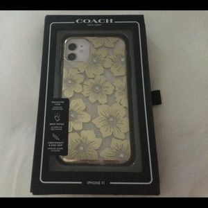 NEW COACH IPHONE 11 CASE